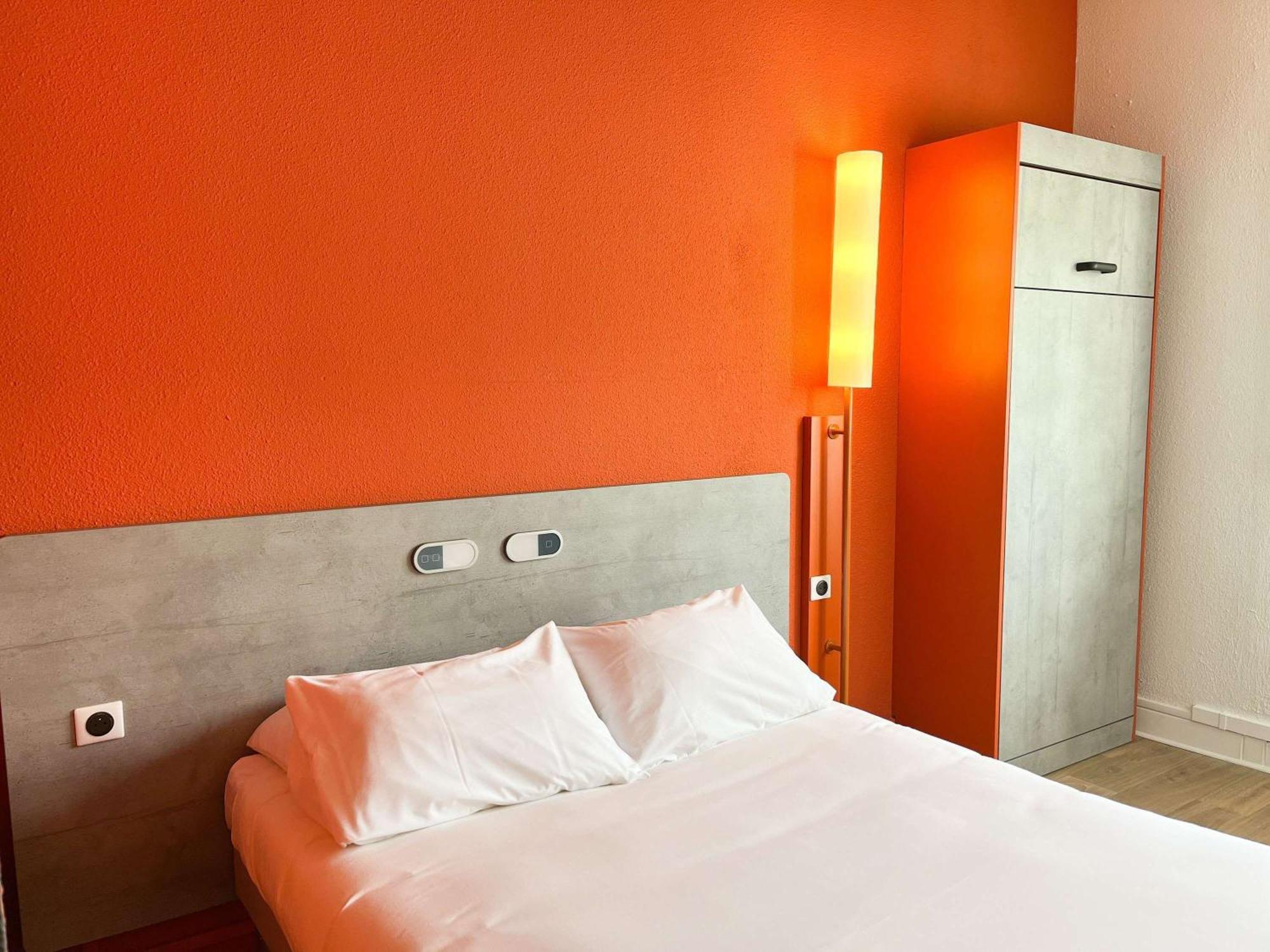Ibis Budget Saint Christol Les Alès Exterior foto